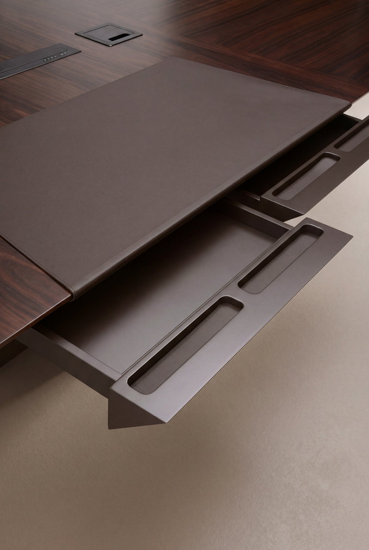 Eidos Desk