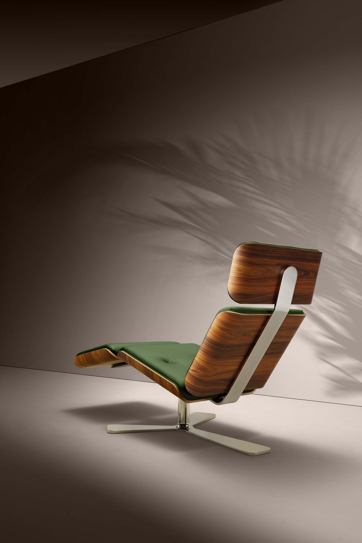 Modern Classic Chaise