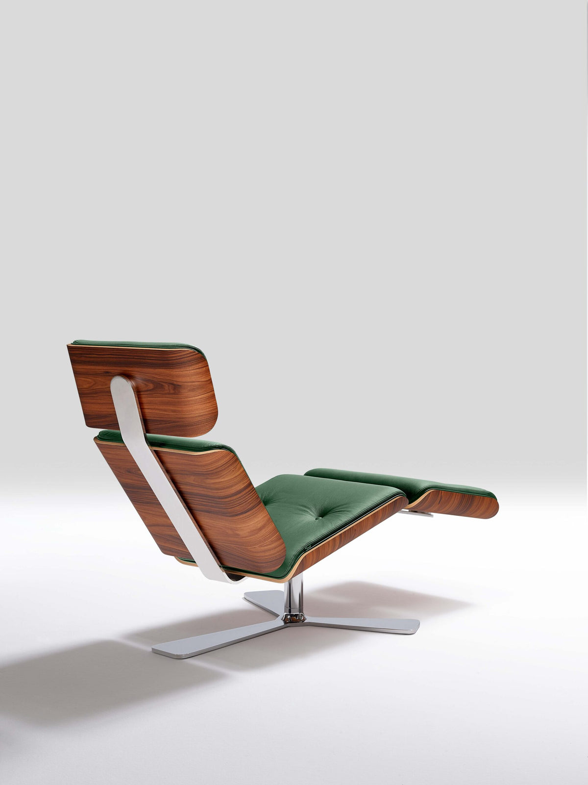 Modern Classic Chaise