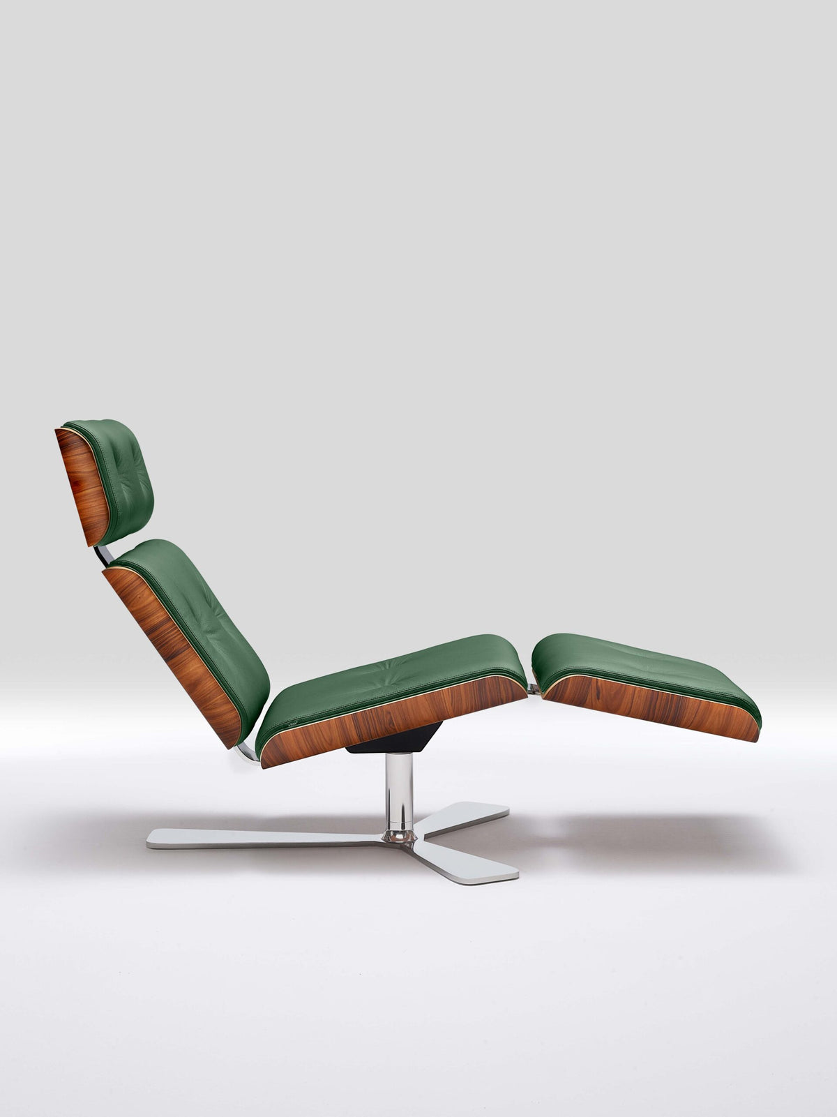 Modern Classic Chaise