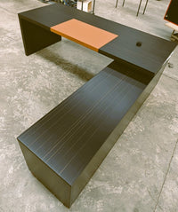 Monza Desk