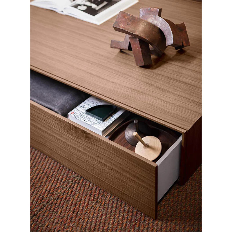 People Dresser