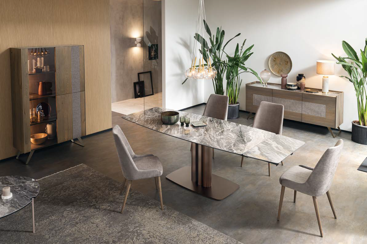 Cannes Expandable Table