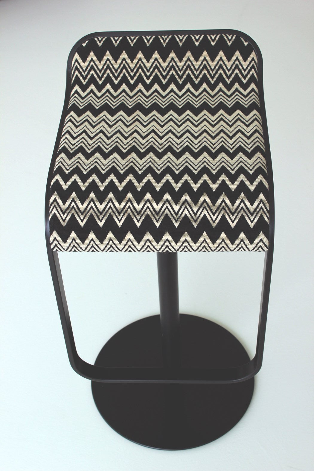 Italian Furniture: LEM Piston Barstool by LaPalma | italydesign.com