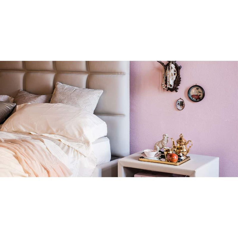Modern Italian bedroom full of luxury furniture