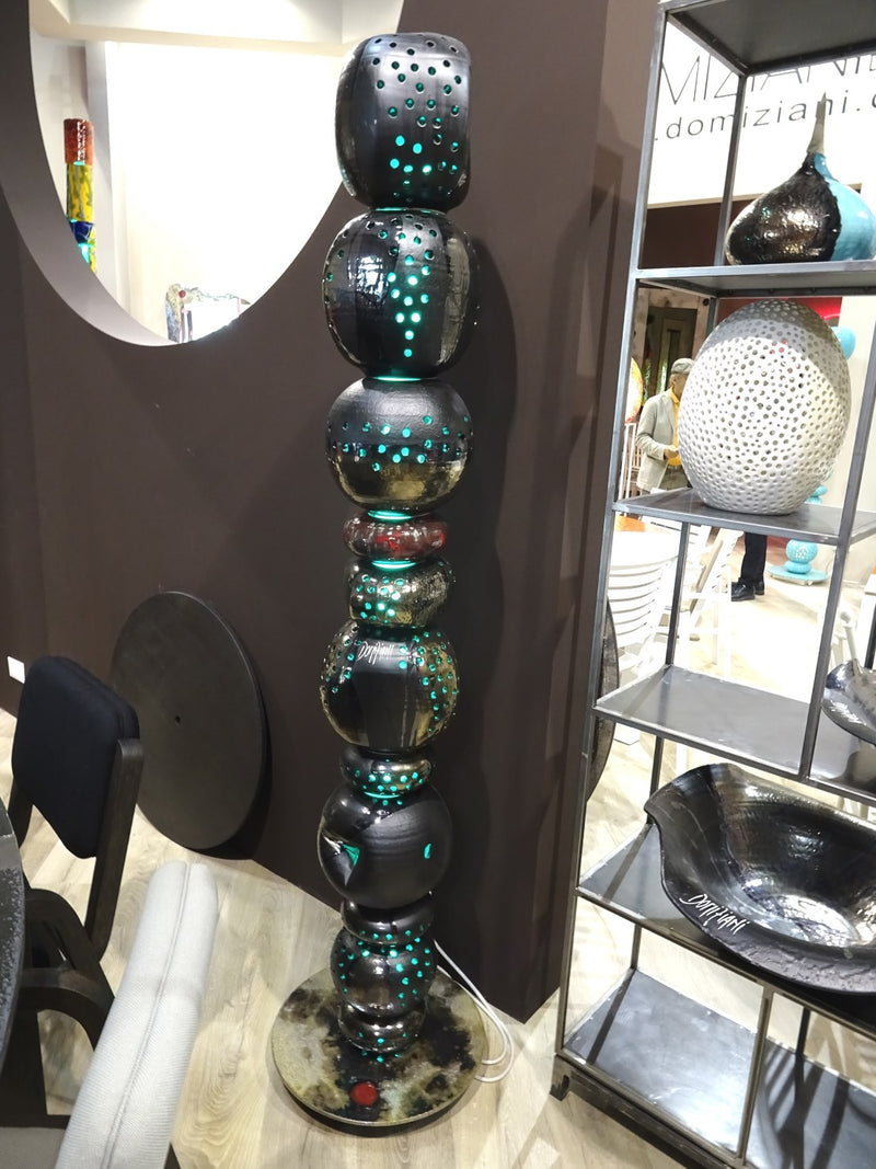 View of Black and Blue Floor lamp with hand painted ceramic spheres made in Italy by Italydesign
