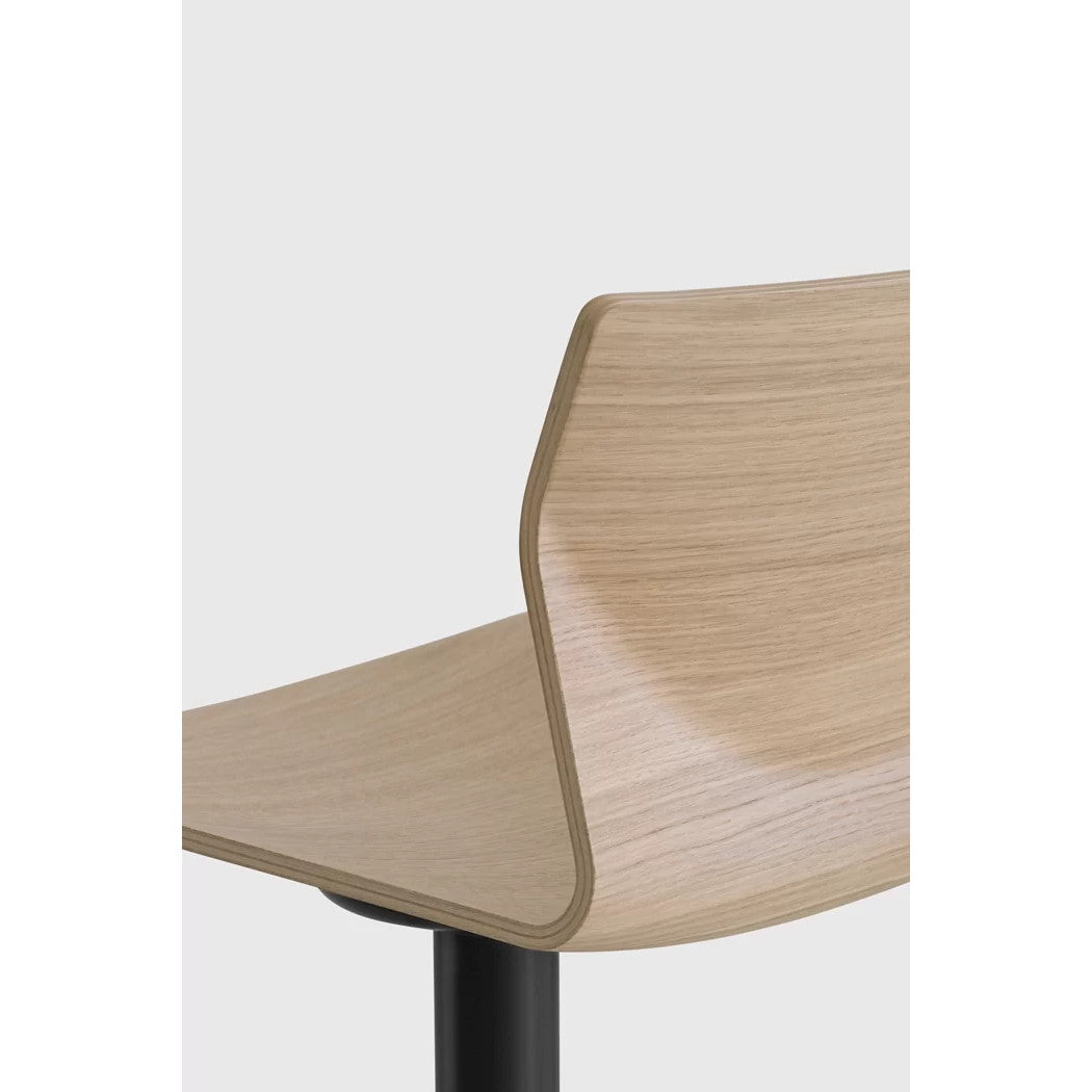 Italian Furniture: KAI Barstool by Lapalma | italydesign.com