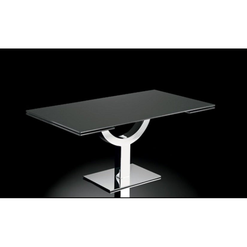 Metal based expandable Italian dining table by NAOS