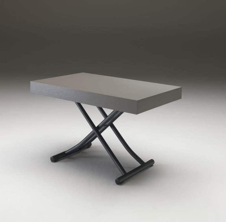Newood table in small size dining table configuration