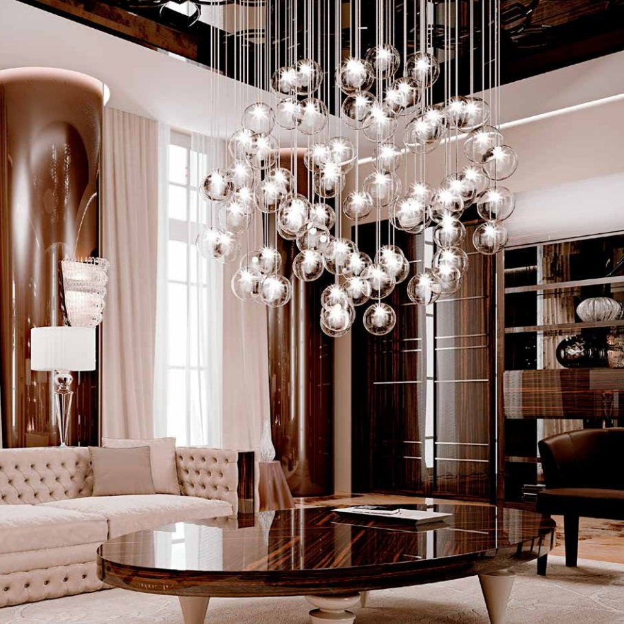 Bulles Lampadario Chandelier in a very modern living room with Italian Furniture