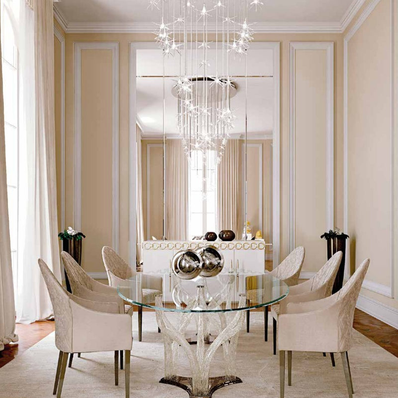 Italian dining room with Stella Lampadario chandelier