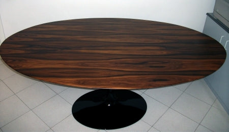 Eero Saarinen Dining Table that was made in Italy