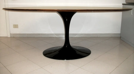 Eero Saarinen Dining Table side view