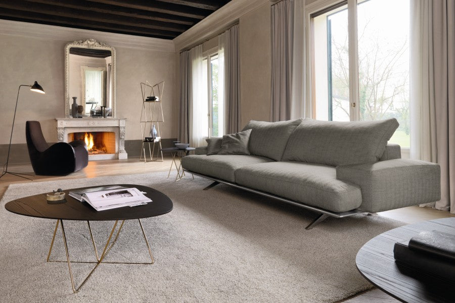 Platz Sofa - Sofa  architectural  design with minimalist styling by Desiree
