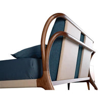 Amore Bed